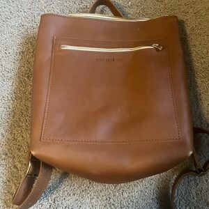 Portland Leather Classic Tote Backpack